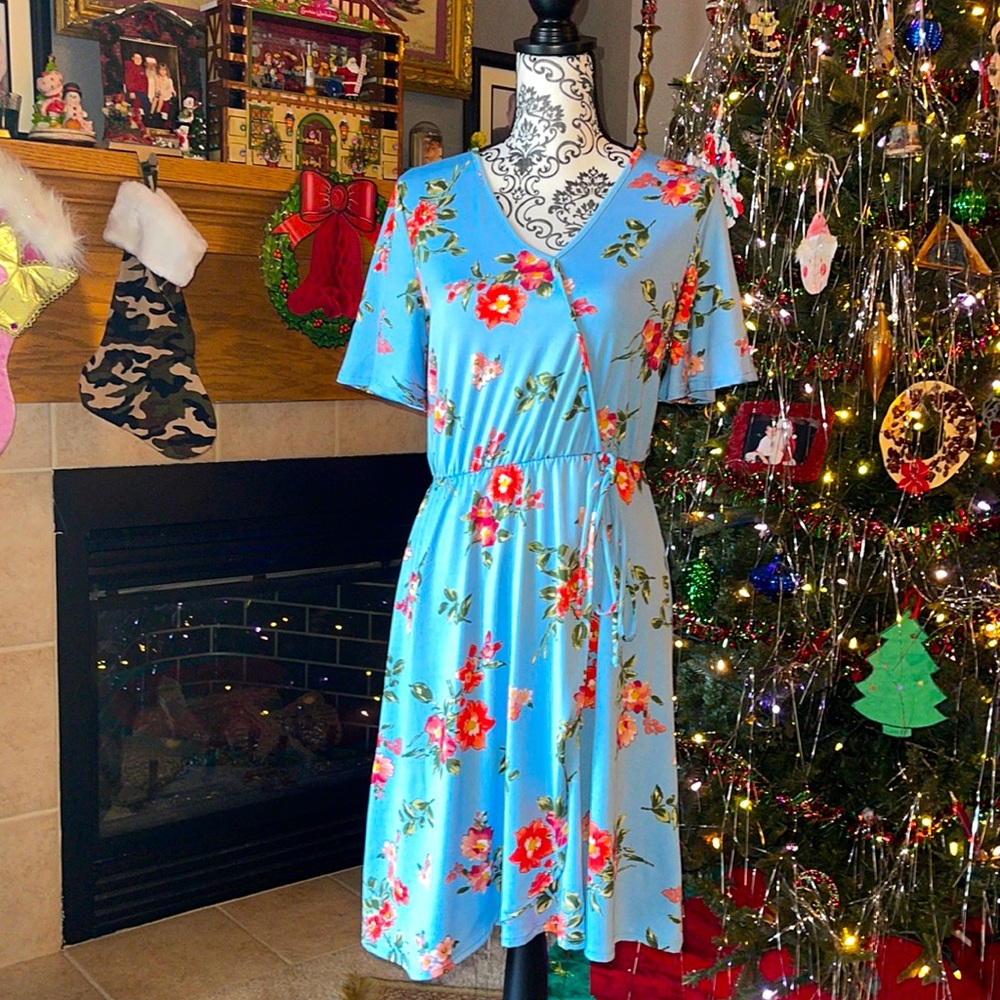 💗3/$12💗 Piphany Women’s Floral Faux Wrap Short Sleeve Dress